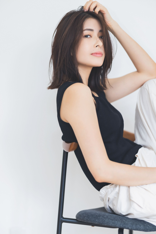 山崎 愛香 | 東京・名古屋のモデルタレント事務所セントラルジャパン