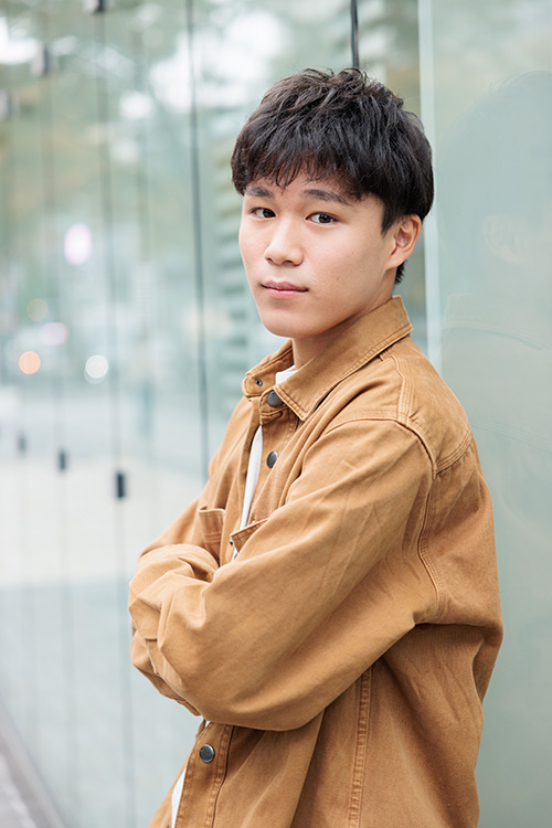 山田 照万 | 東京・名古屋のモデルタレント事務所セントラルジャパン