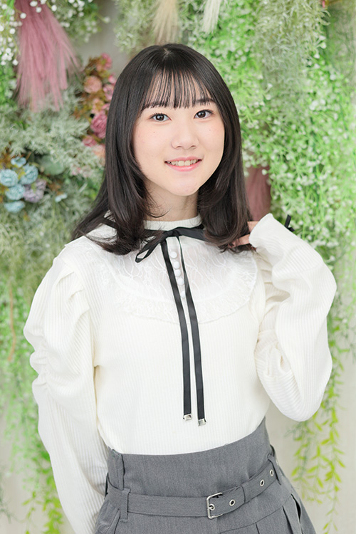 キラナ | 東京・名古屋のモデルタレント事務所セントラルジャパン